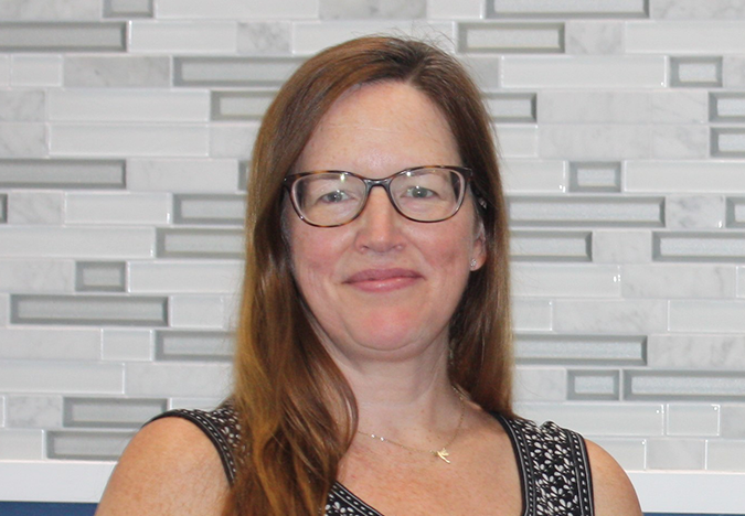 Dental assistant Lori